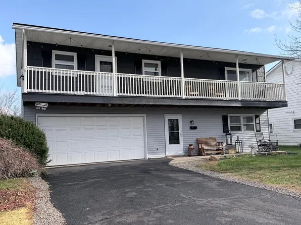 228 Maple Rd, Berwick, PA 18603