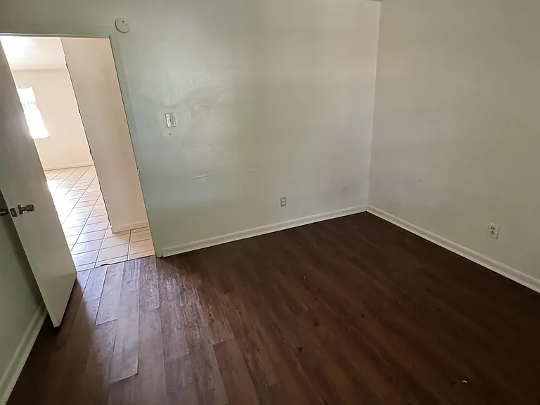 208 Veterans Ave #107 — Photo 8