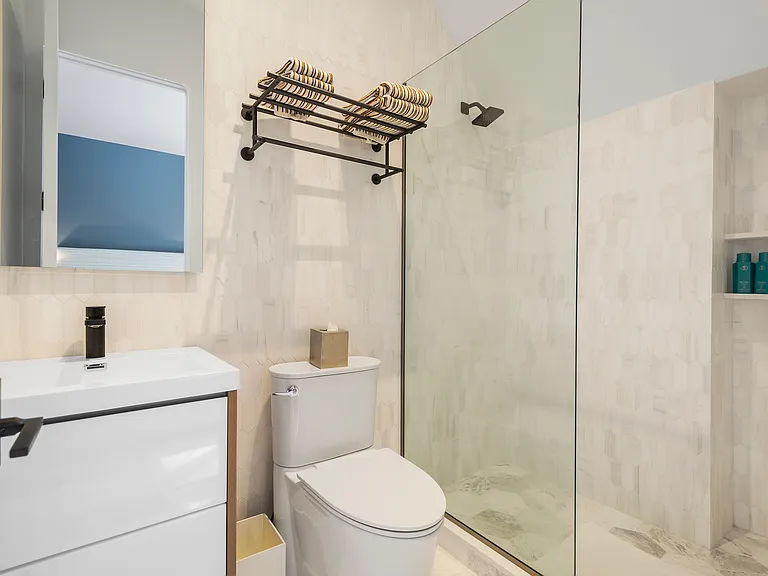 179 Skimhampton Rd — Photo 31