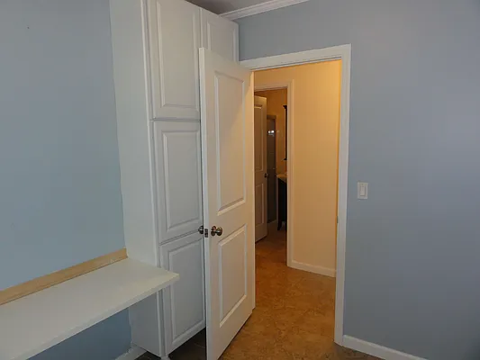 Rented by Peregrine Realty Group LLC | media 6