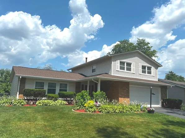 2716 Turtle Creek Dr, Hazel Crest, IL 60429