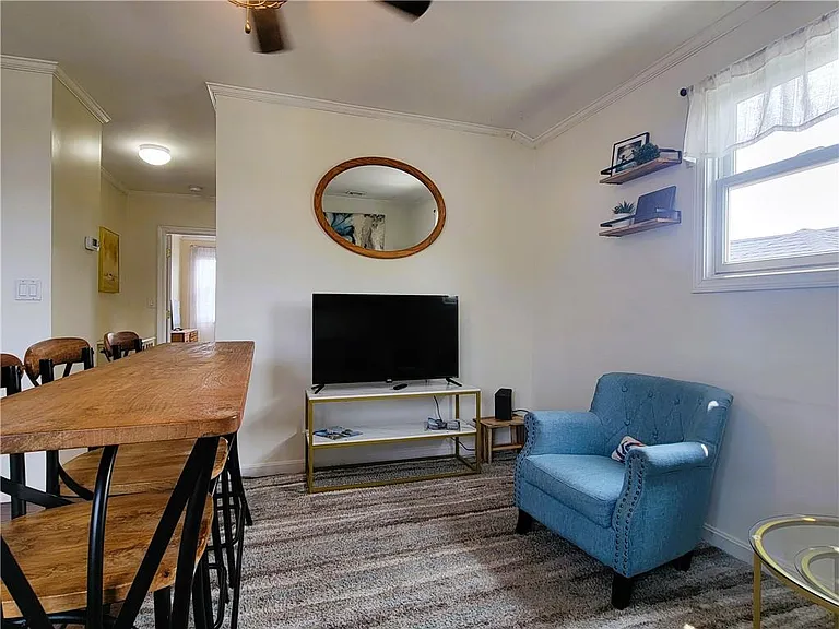 11 Hammond St #3 — Photo 1
