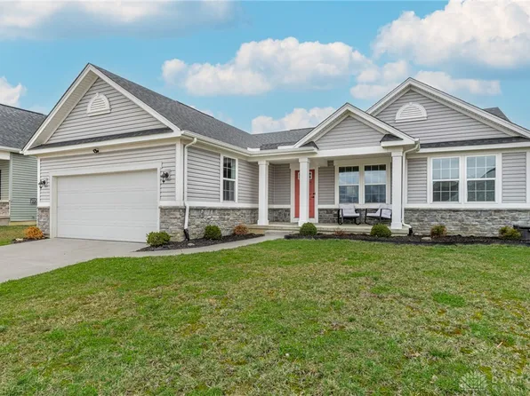 9379 Lakeside St, Tipp City, OH 45371