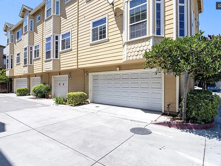 2421 Falk Ct — Photo 3