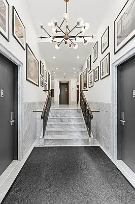 Rented by Compass | media 24