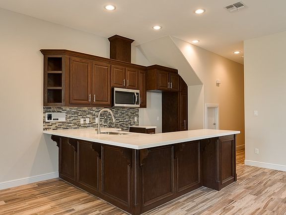 5th image of 108 E Mars Ln #A