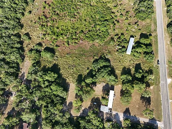 5th image of 810 E Fm 771