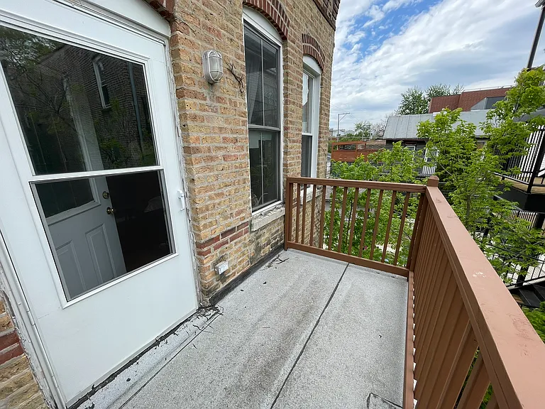 1451 W Huron St #CH — Photo 42
