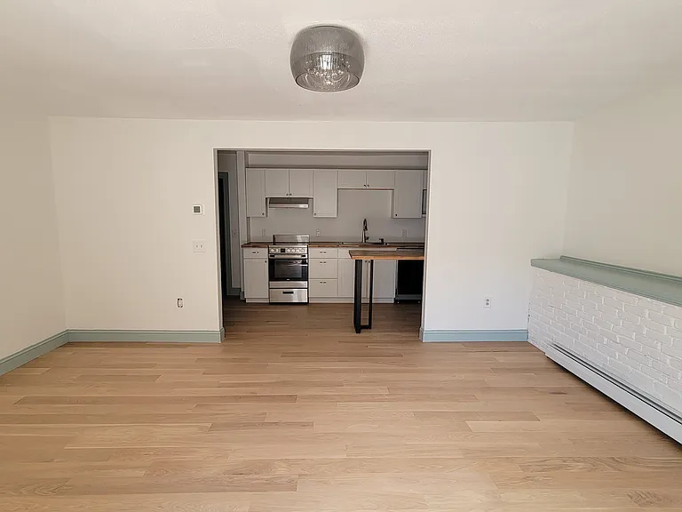 25 Exeter Rd #B — Photo 20