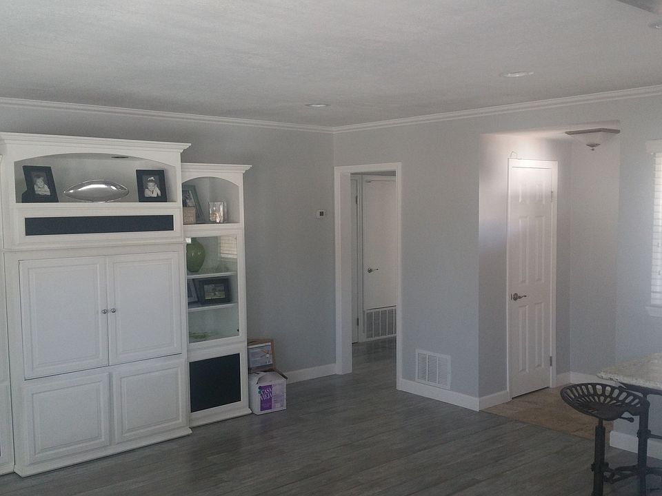 1st image of 1772 Curtis Ave