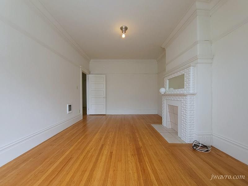 1st image of 610 Ashbury St #606