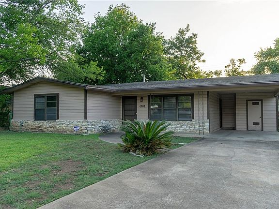 2nd image of 4702 Hilldale Dr