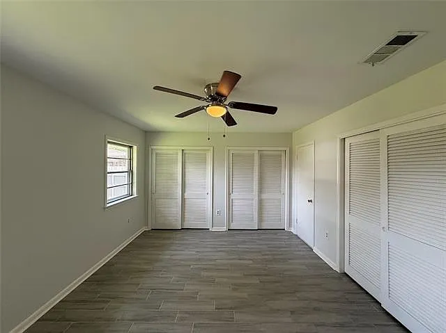420 E William David Pkwy — Photo 17