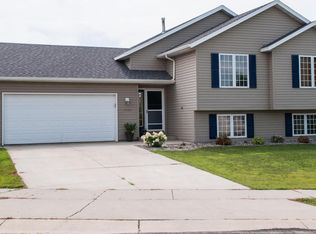 5126 Lexington Ln NW, Rochester, MN 55901