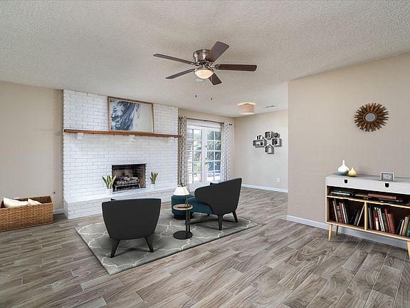 3rd image of 3414 E Dahlia Dr