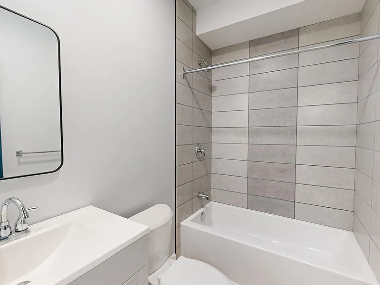 126 Price St #3 — Photo 12