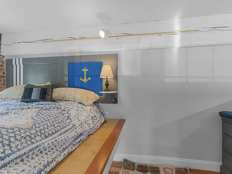 532 Kinsley Ave #110 — Photo 14