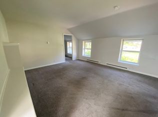 27 E Walnut St APT 5, Sellersville, PA 18960