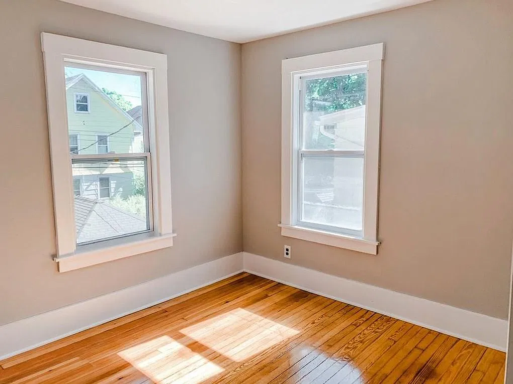 182 McKinley Street - 1 — Photo 2
