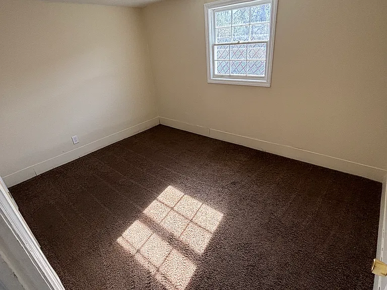 713 W King St #709 — Photo 4