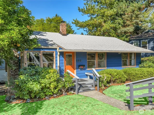128 NE 174th Street, Shoreline, WA 98155