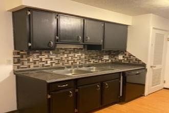 1st image of 1246 Harvard Dr SE #3mbyah3ju