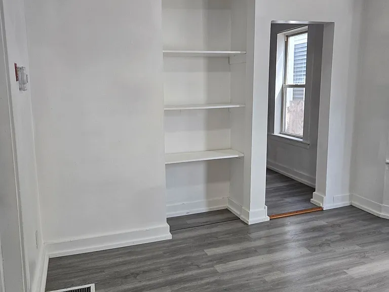 289 Division St #1 — Photo 7