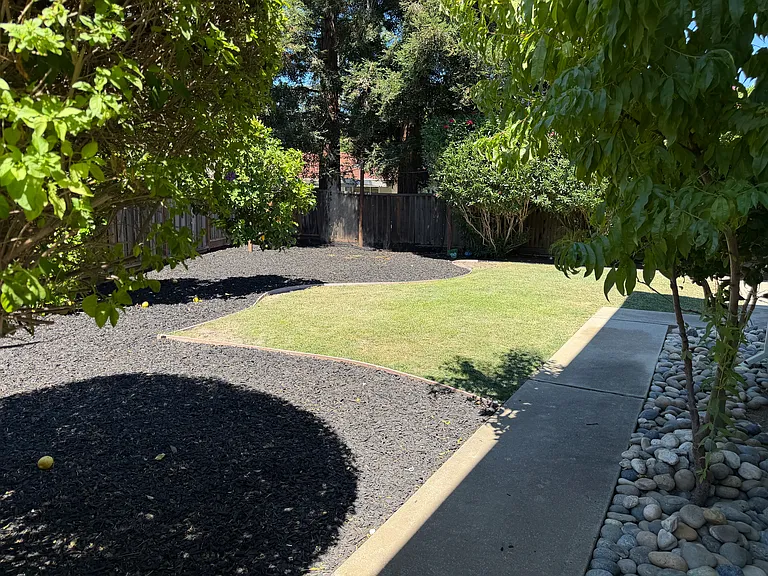 3623 Mahogany Ct — Photo 28