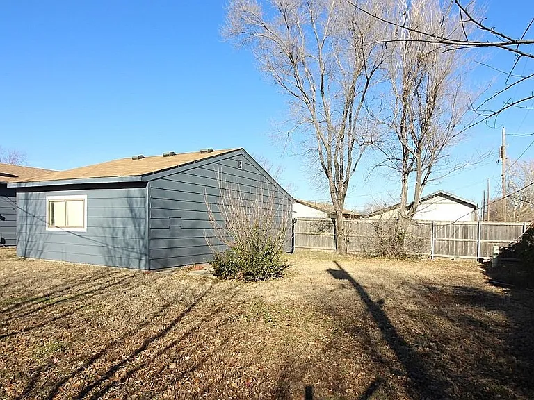 3314 S All Hallows Ave — Photo 15
