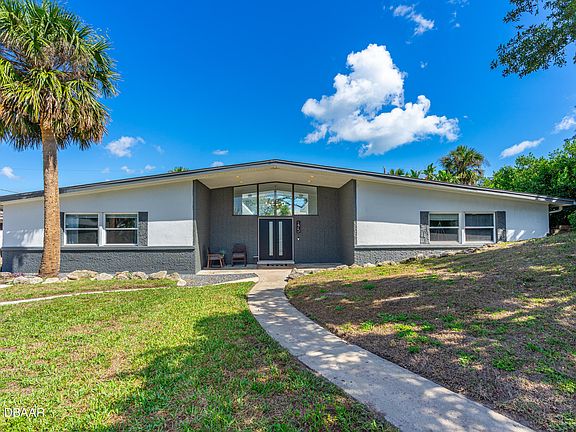 2nd image of 175 Royal Dunes Cir
