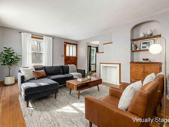 3rd image of 262 Leland Ave