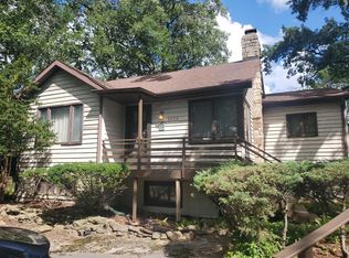 2220 Oriole Trl, Long Beach, IN 46360