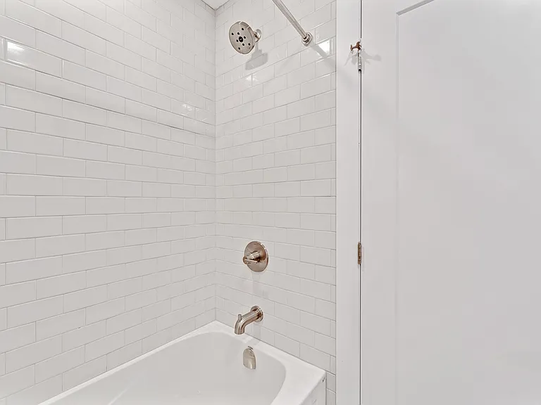 157 Sanford Ave #C — Photo 31