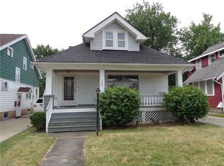 9800 Robinson Ave, Garfield Heights, OH 44125