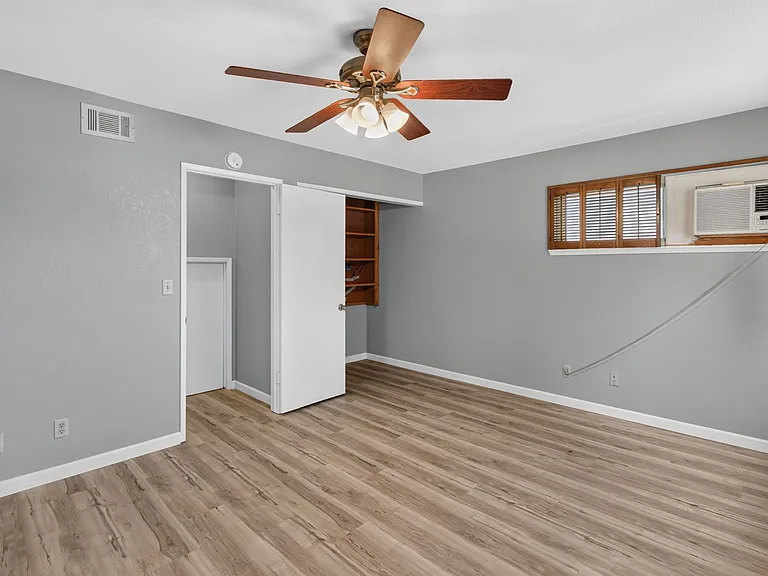 2372 Apple Tree Dr — Photo 9