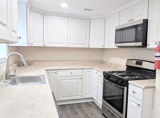 7 Mary St #2, Ansonia, CT 06401