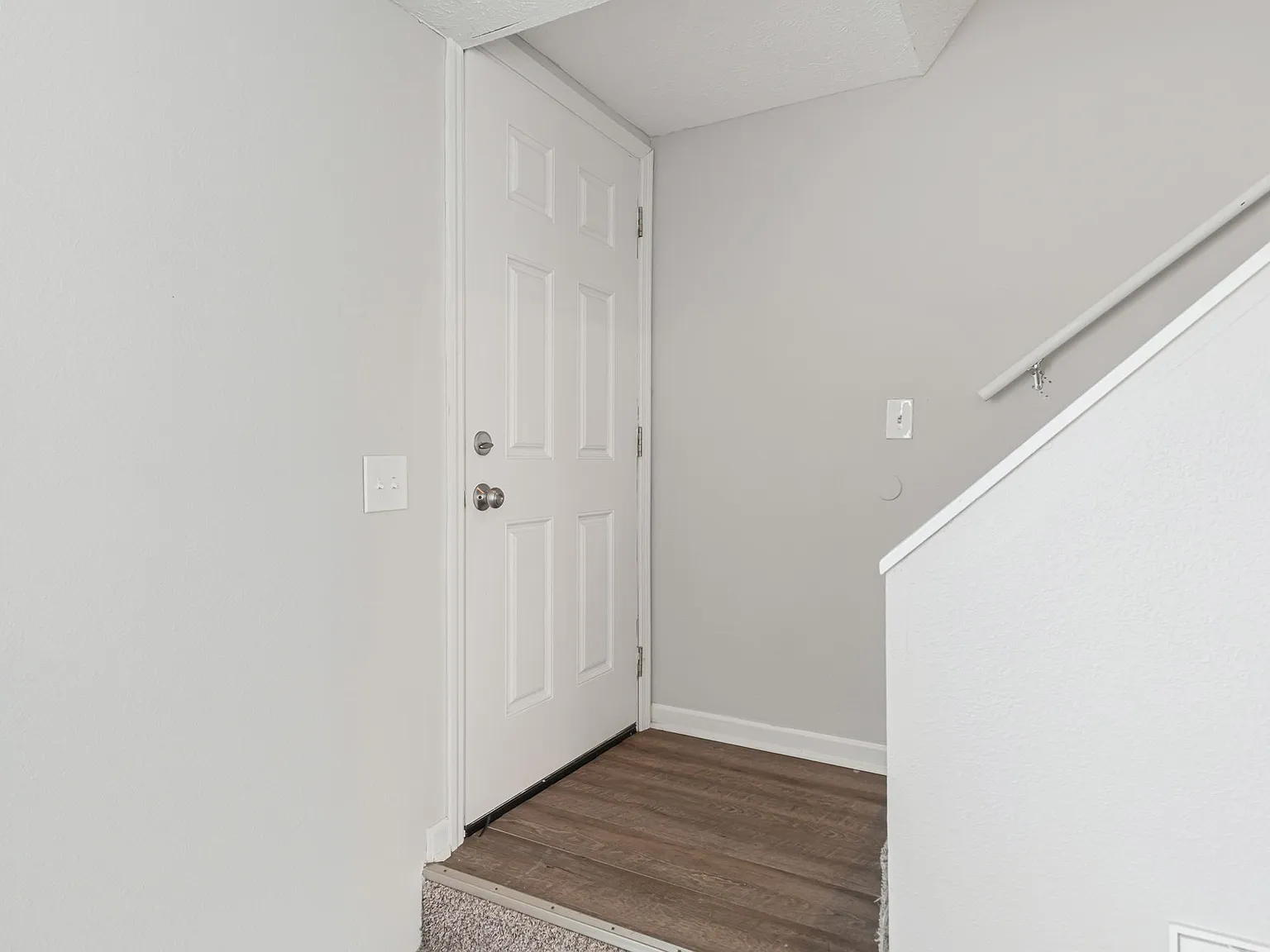 (ACH Cis) McMillan St (Units 1 - 6) - 2516 — Photo 2