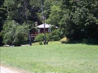 326 Fabyan Rd, North Grosvenordale, CT 06255