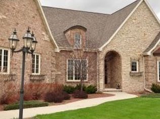 N2455 Ridge Creek Ct, Kaukauna, WI 54130