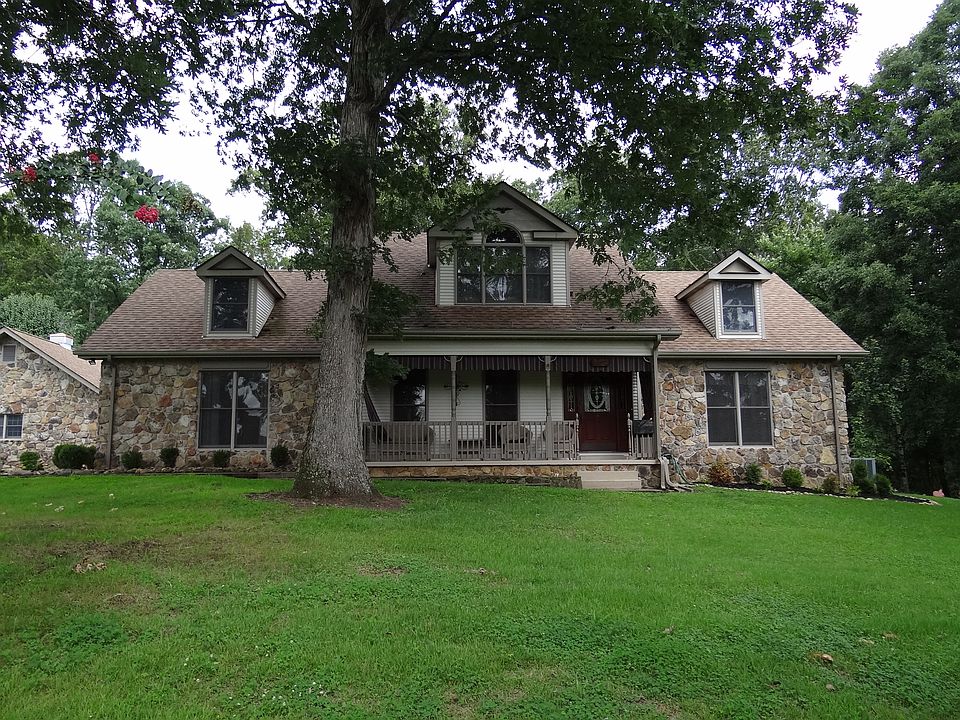 1st image of 963 Newell Cir