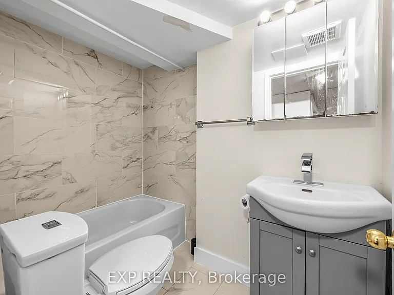 847 Upper Ottawa St #LOWER — Photo 18