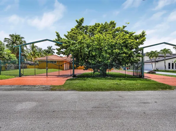 8510 SW 4th St, Miami, FL 33144