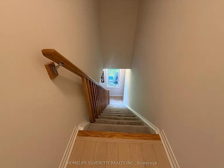 2 Willow St #61 — Photo 9