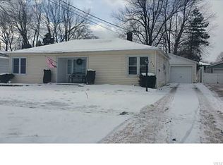 232 Roncroff Dr, North Tonawanda, NY 14120