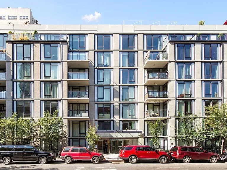 350 W 53rd St #A — Photo 33