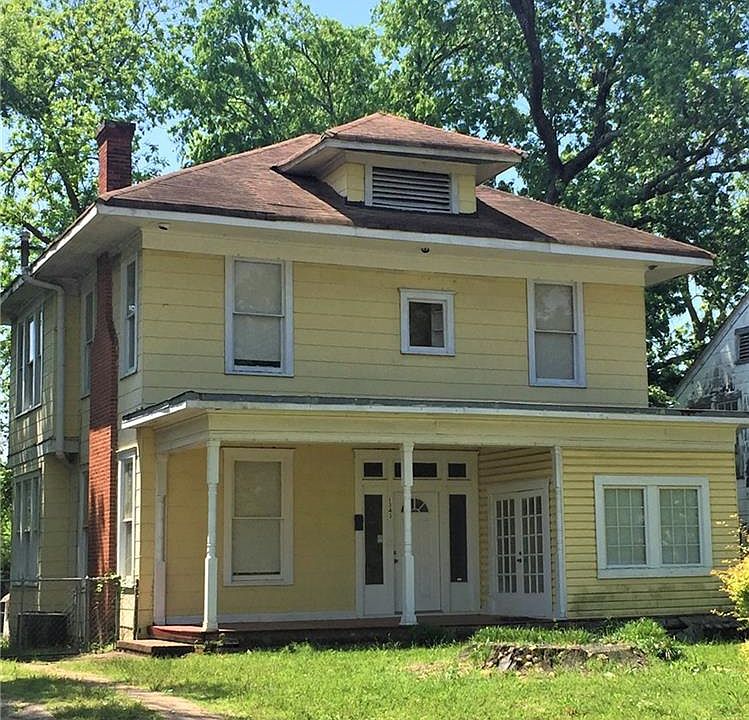 1st image of 1343 Woodrow St