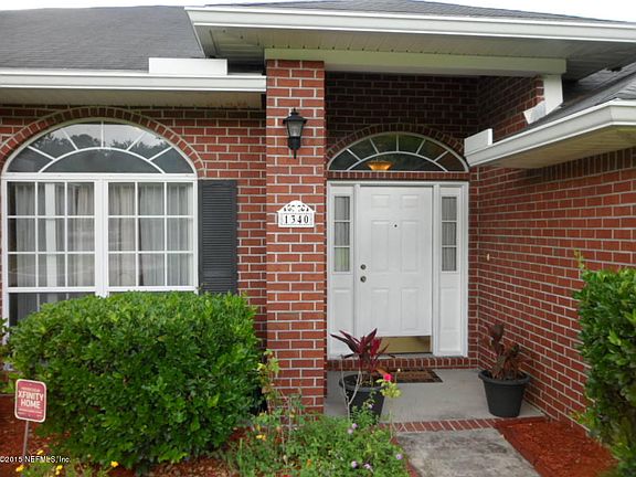 3rd image of 1340 McGirts Creek Dr E