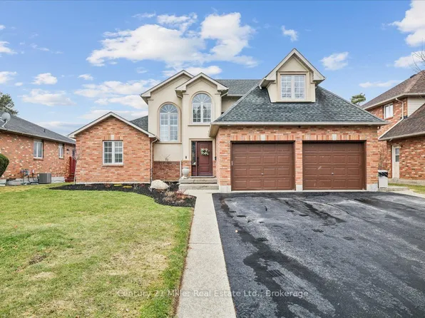 230 Appleby Rd, Hamilton, ON L9G 2V7