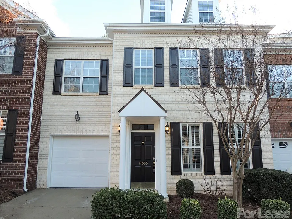 14555 Adair Manor Ct
