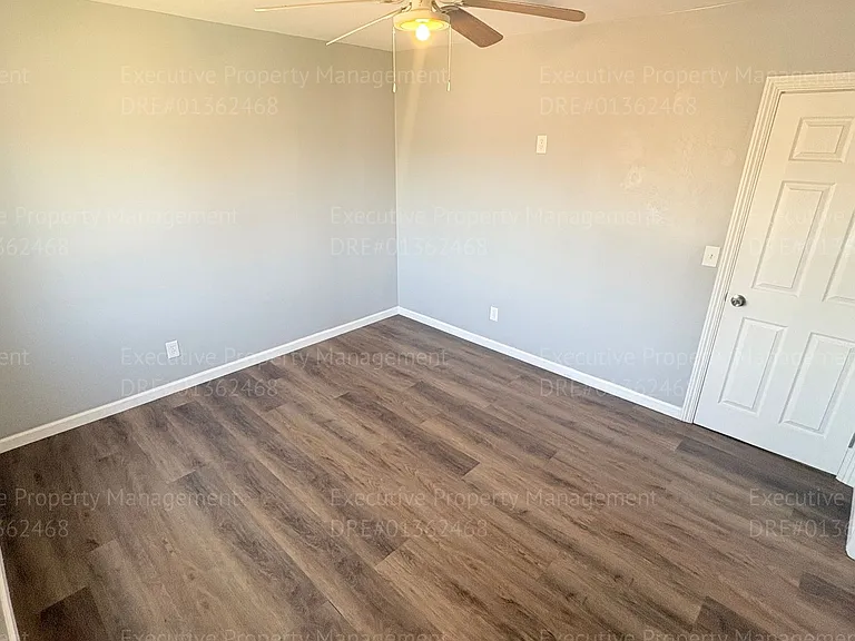 303 El Tejon Ave — Photo 17